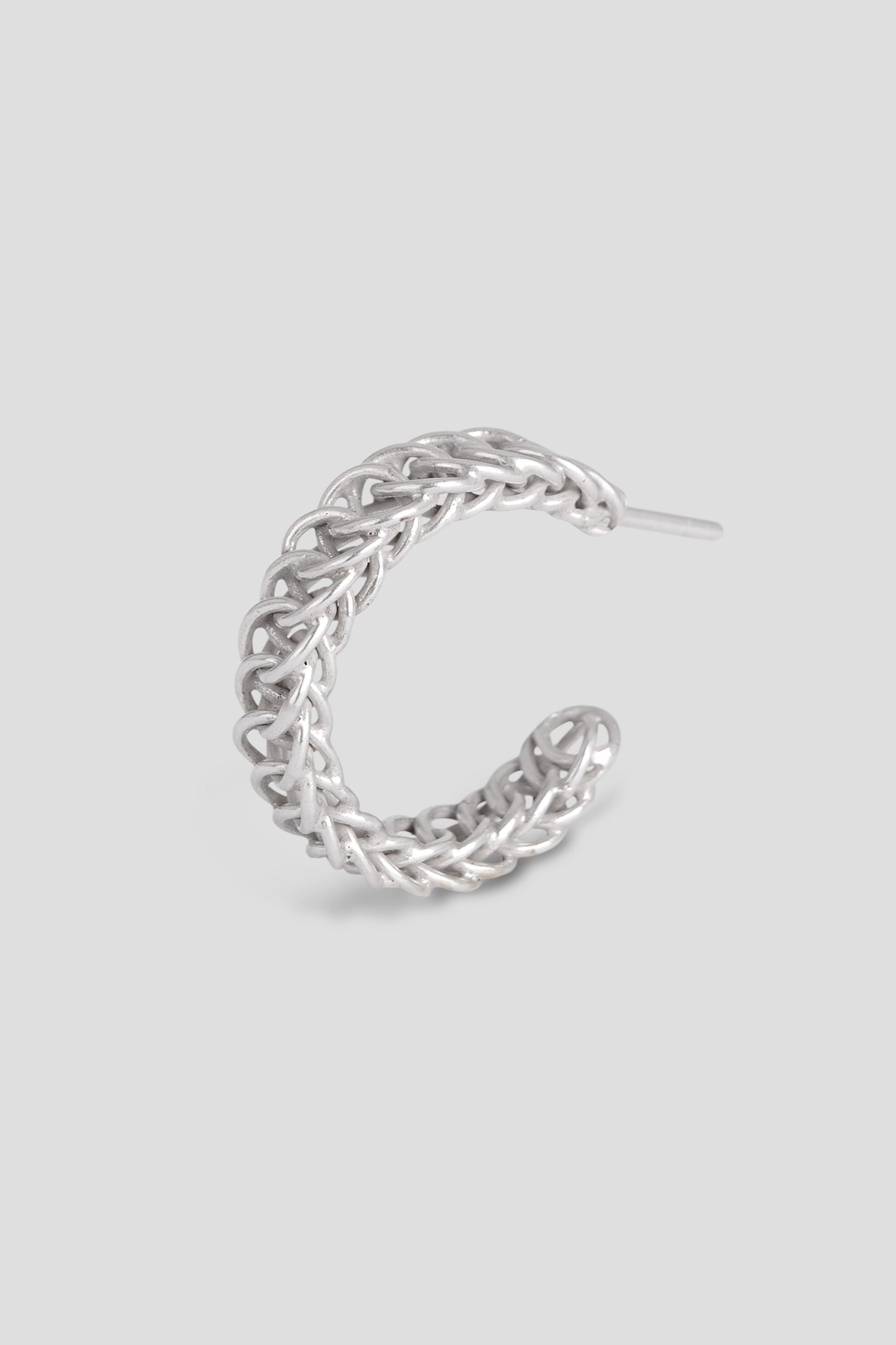 BRAIDED CHAIN HOOP