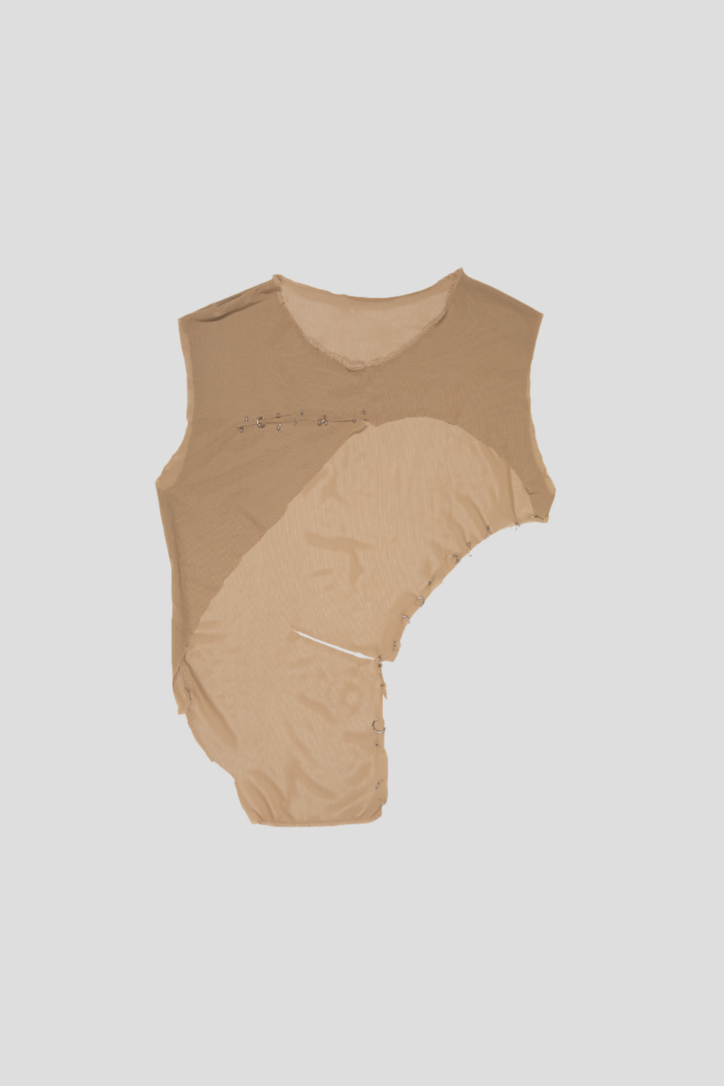 PIERCING SKIN TANK-TOP