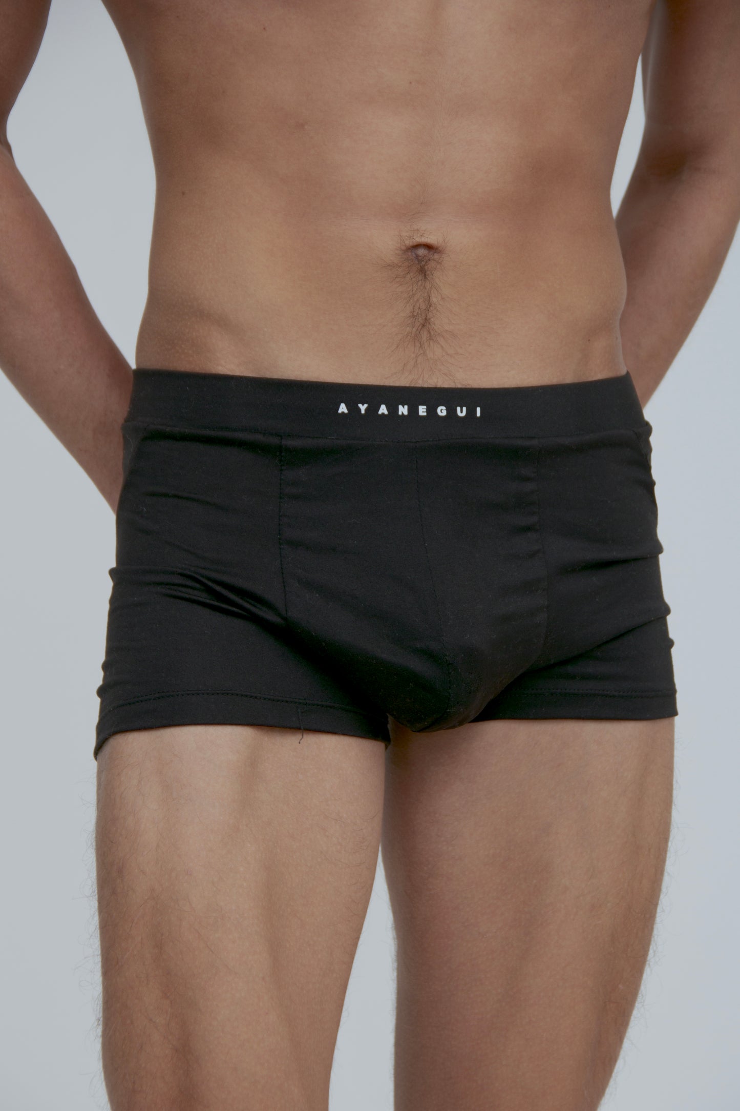 TRUNK BLACK