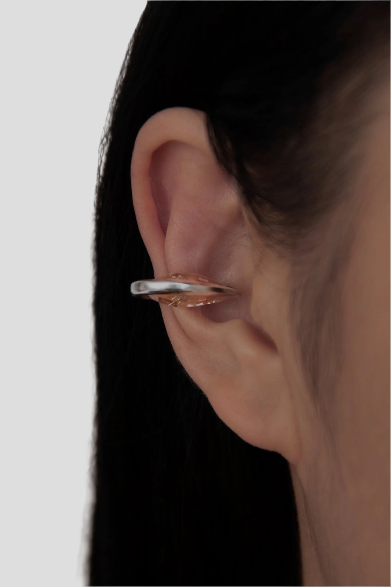 CRISTAL EARCUFF SILVER MODERN CONTEMPORARY LUXURY JEWELRY BY AYNEGUI SLOW FASHION MEXICAN DESIGNER CLOTHING