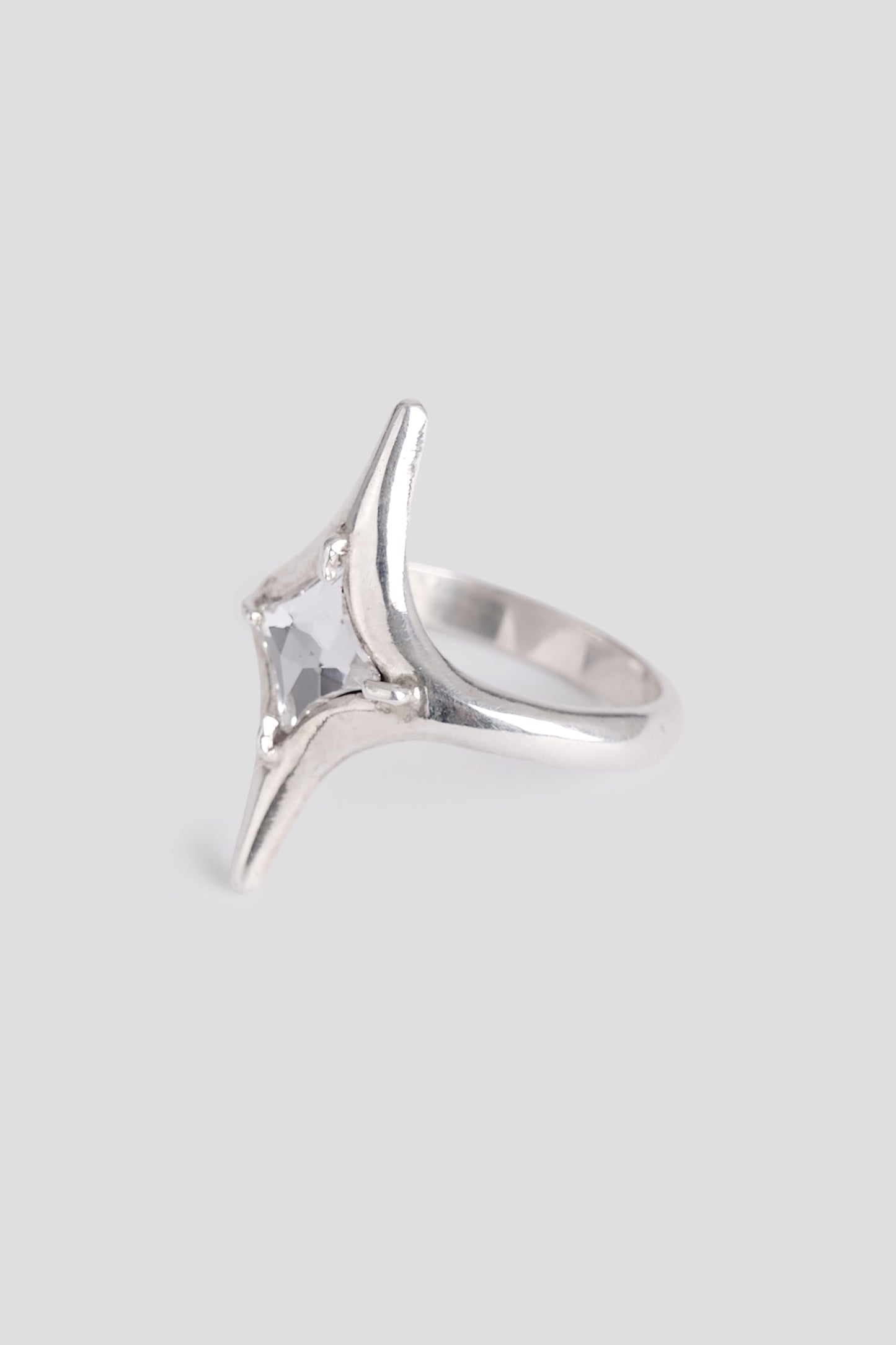 SINGLE STAR RING